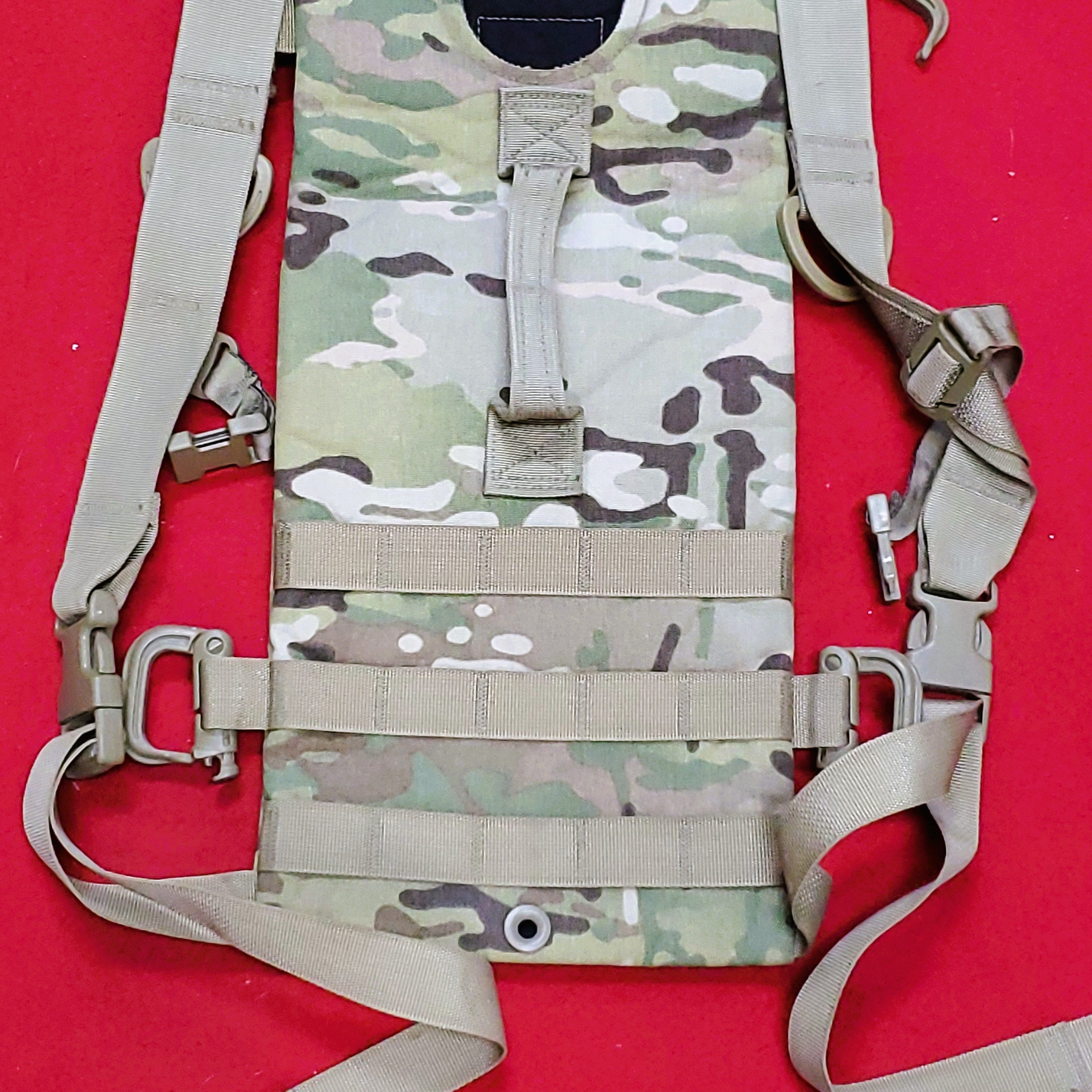 ハイドレーション マルチカム US 米軍 OCP CAMELBAK USGI OCP Multicam Hydration Carrier 100oz Molle II Camelbak