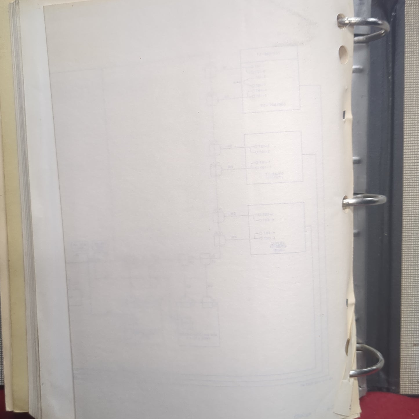 BOOK:  TECHNICAL MANUAL OPERATOR'S AND ORGANIZATIONAL MAINTENANCE MANUAL RADIO TELETYPEWRITER SETS (box9)