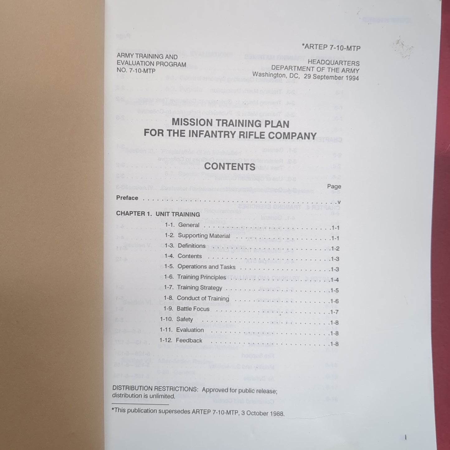 BOOK: MISSION TRAINING PLAN FOR THE INFANTRY RIFLE COMPANY 3 OCTOBER 1988 (box9)