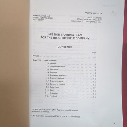 BOOK: MISSION TRAINING PLAN FOR THE INFANTRY RIFLE COMPANY 3 OCTOBER 1988 (box9)