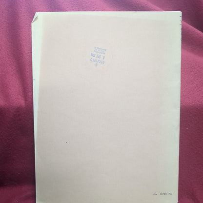 BOOK: TRAINING IN UNITS DECEMBER 1984  (box9)
