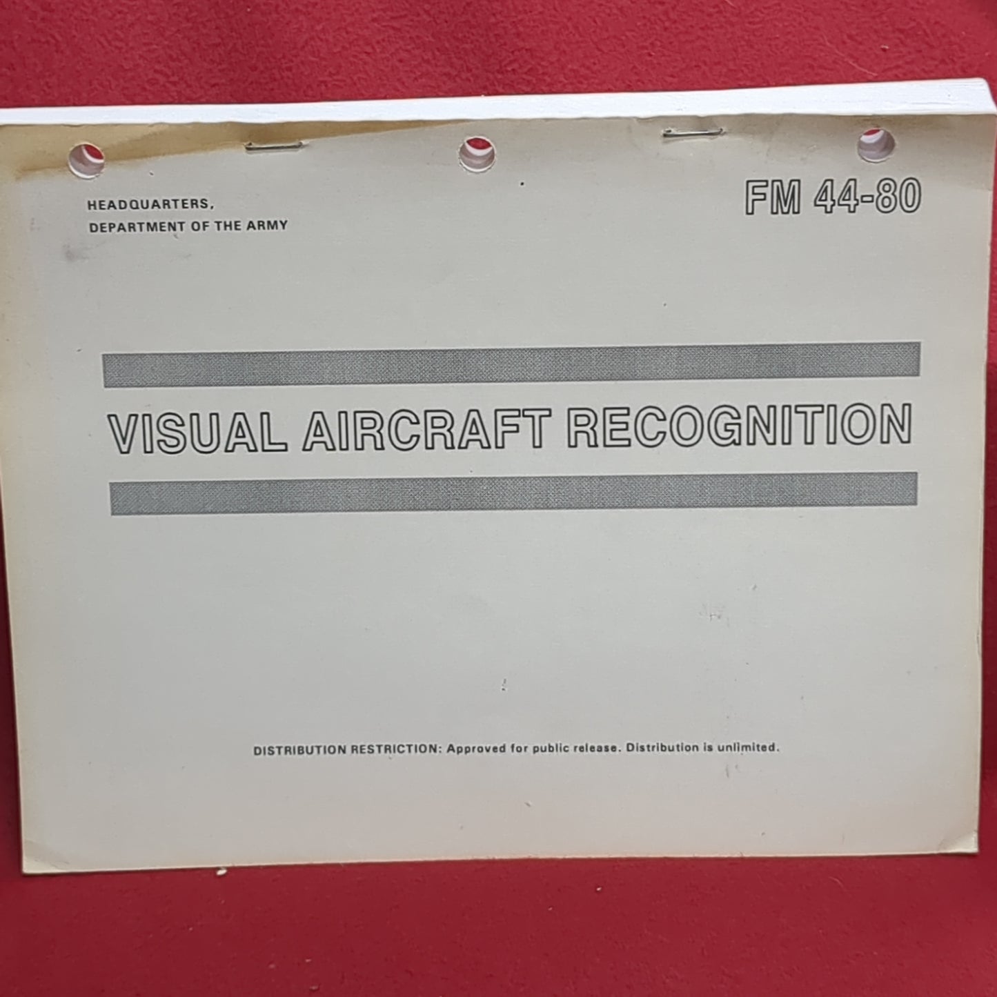 BOOK: VISUAL AIRCRAFT RECOGNITION  29 JULY 1993   (box11)