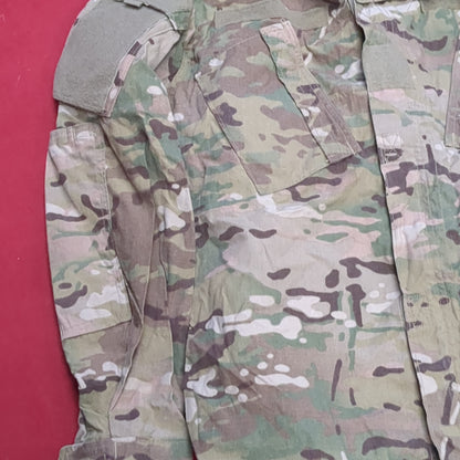 SET of US Army Small Regular Multicam Uniform FRAC Top Pants Excellent Condition (ec10-NOV15)