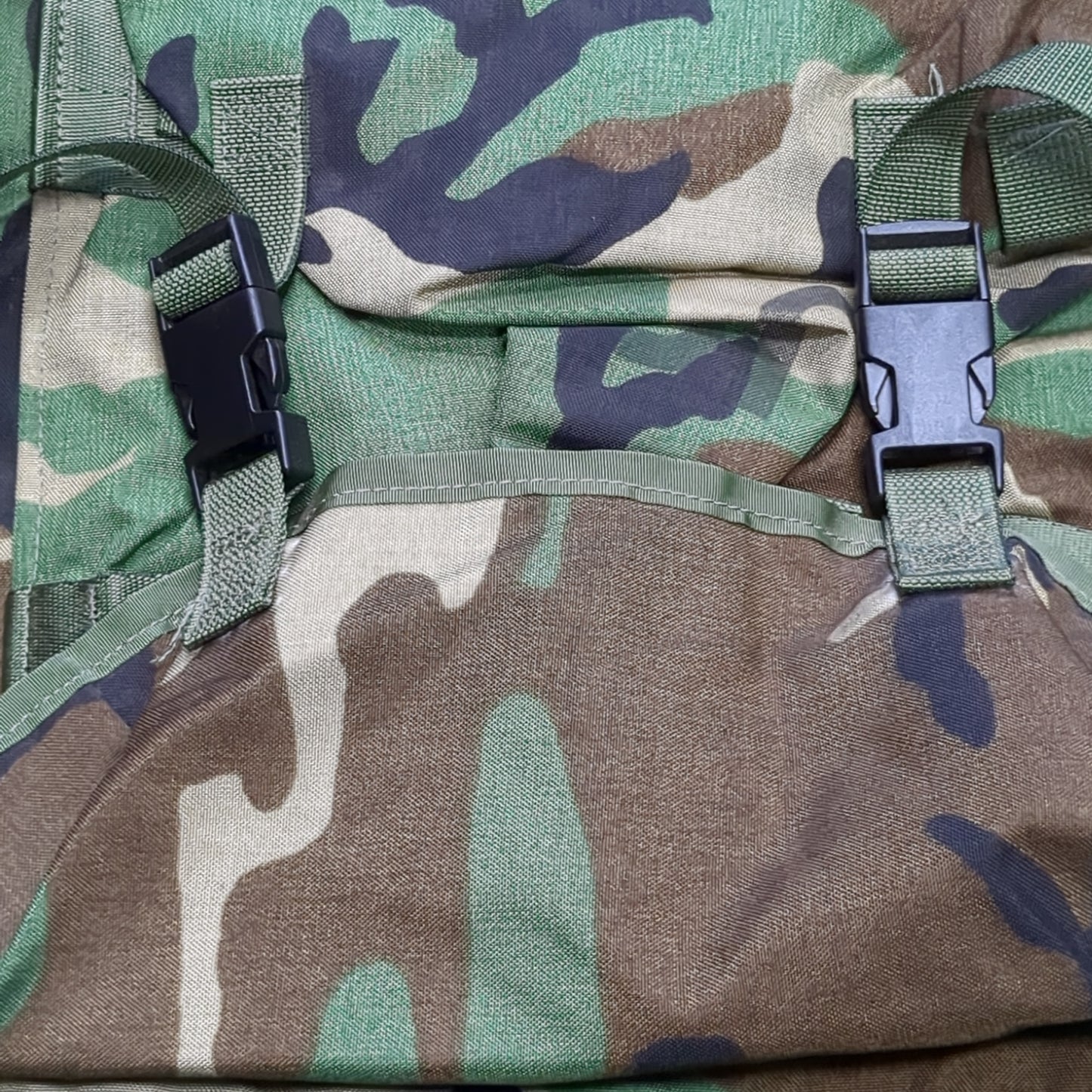NOS USGI Combat Patrol Pack BDU Woodland (BB05-NOV101)