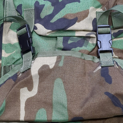 NOS USGI Combat Patrol Pack BDU Woodland (BB05-NOV101)
