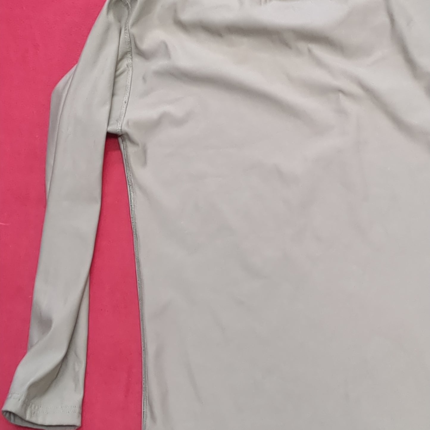 NOS DRI-DUKE Mens Small  Cold Gear Moisture Control Fitted Long Sleeve Stretch Shirt (aa02-NOV109)