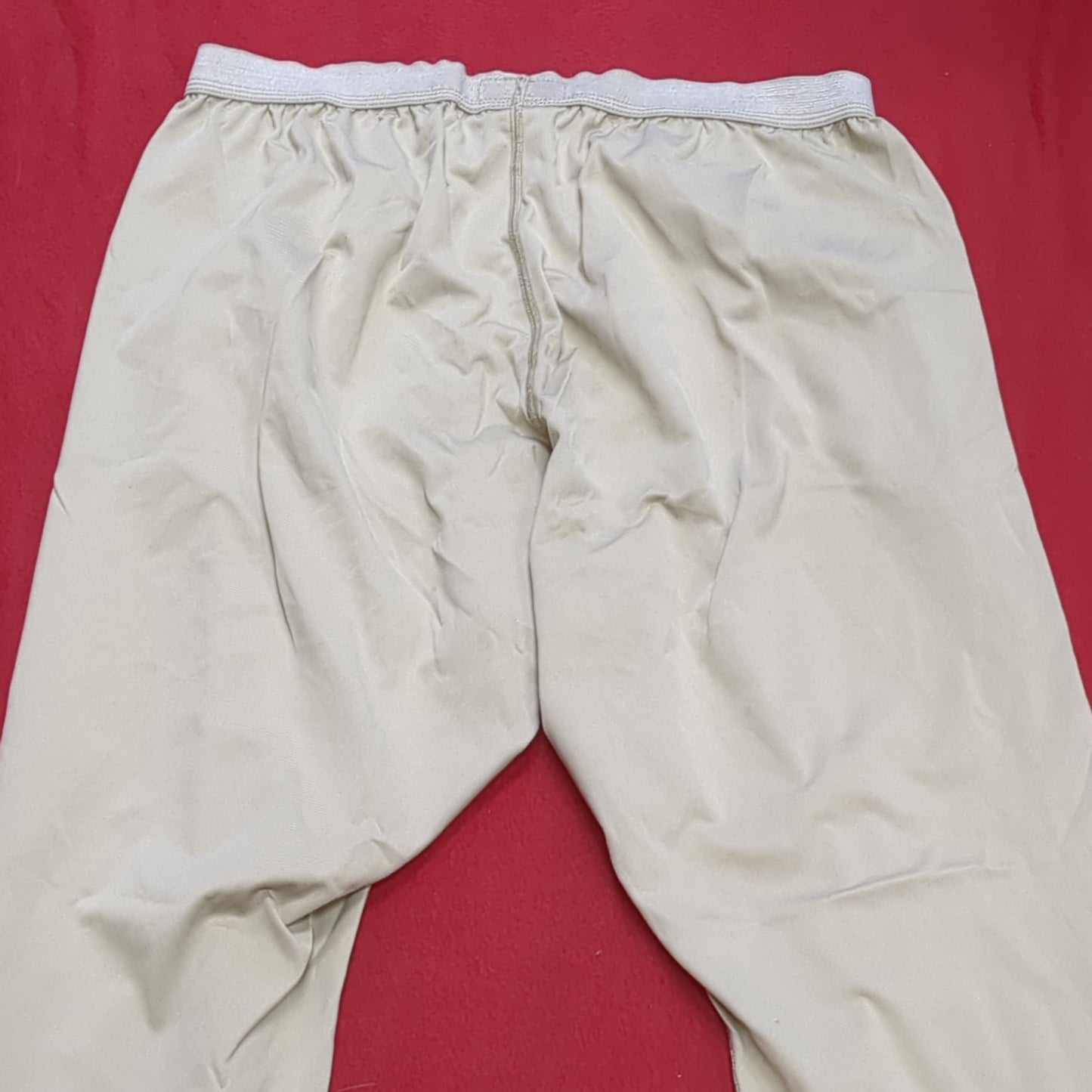 US Army Medium Regular Silks Gen III Level 1 Cold Weather Pants Bottom Sand Good Condition (aa02-NOV116)