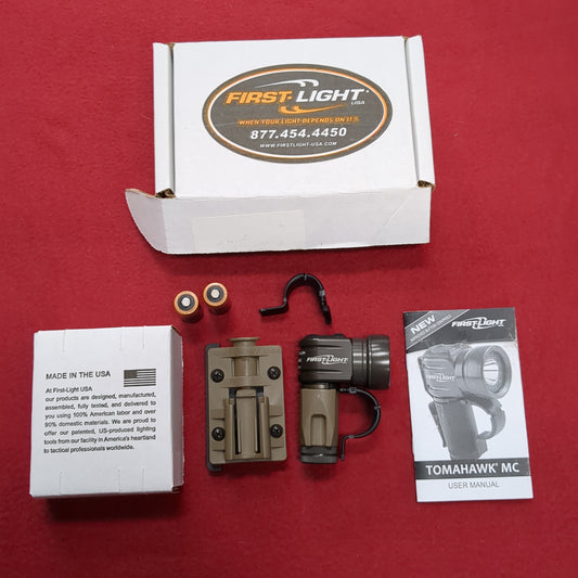 NOS First Light Tomahawk MC Kit UV Task Light Coyote MOLLE TKS (bar ac04-NOV144)