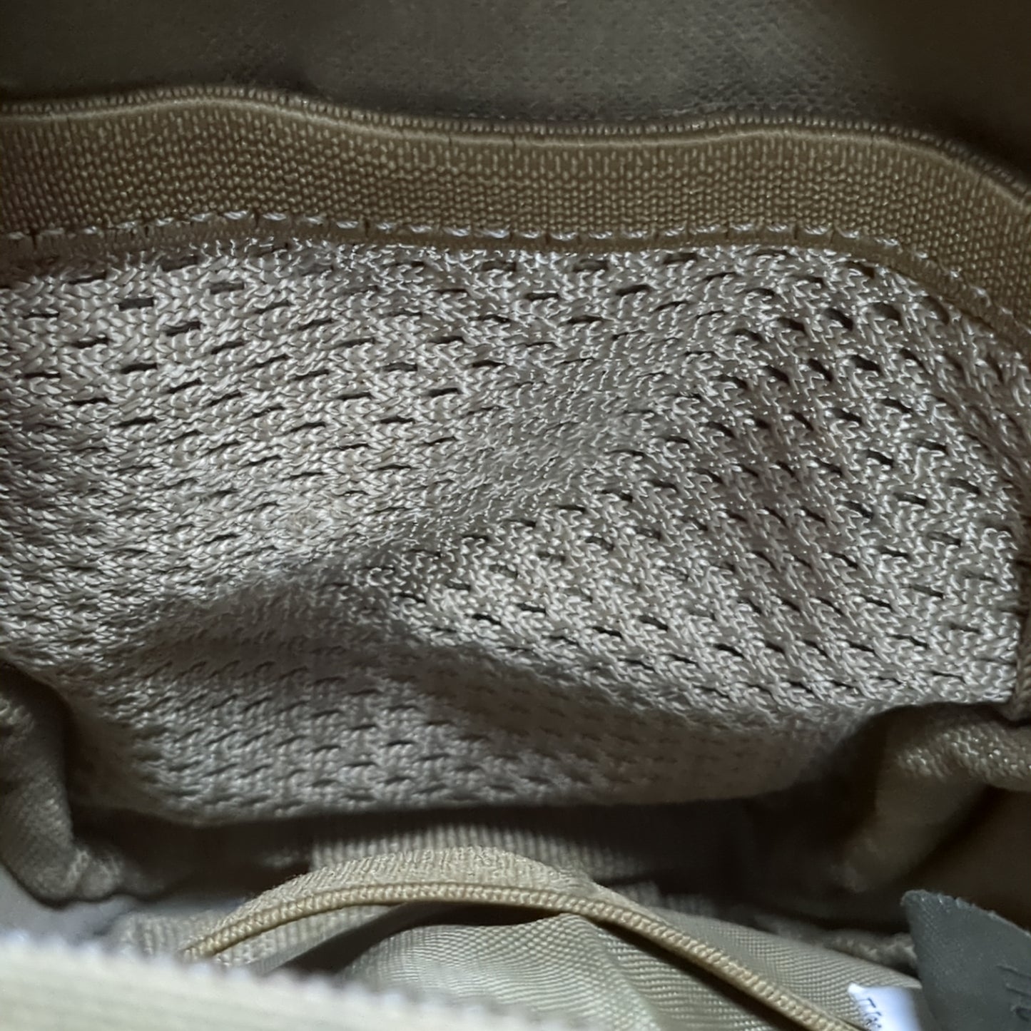 TASMANIAN TIGERTAC POUCH 1 VERTICAL Cordura Khaki Used (35CR- ca3-NOV169)