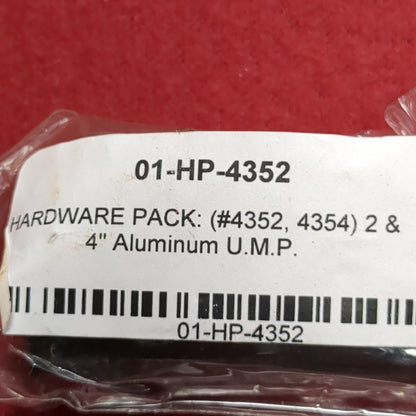 NOS Pelican 630 M6 Flashlight Foregrip Mount System for AR-15, M16 rifles, M4 Carbine 0630-000-110   (J09 ab02-NOV194)
