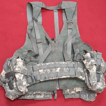 US Army ACU Digitial Camo Fighting Load Carrier FLC Molle Complete W/ Pouches Excellent Condition (eb07-NOV199)