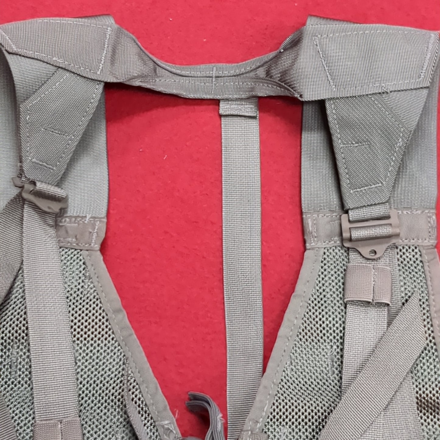 US Army ACU Digitial Camo Fighting Load Carrier FLC Molle Complete W/ Pouches Excellent Condition (eb07-NOV199)