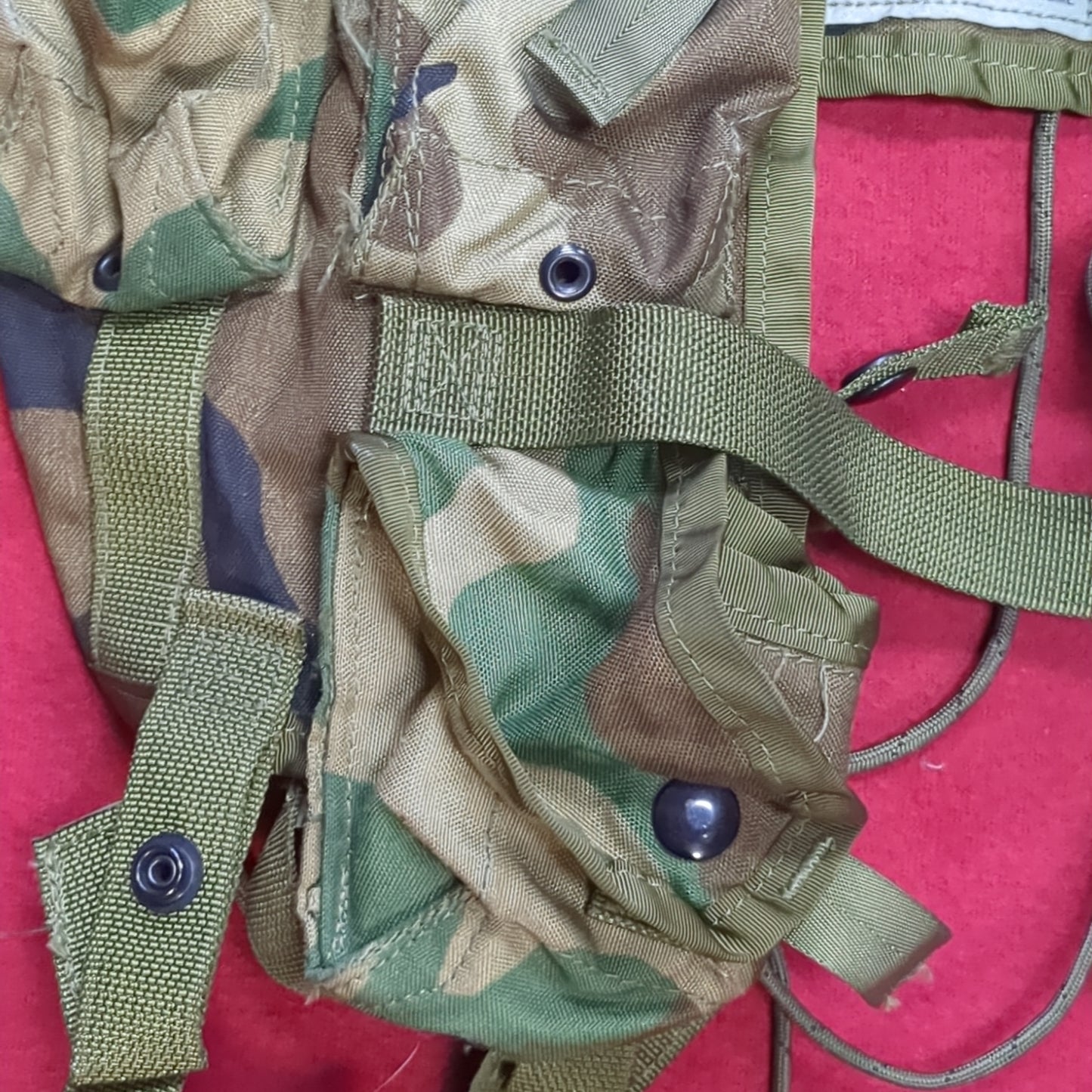 US Army Military Woodland Camouflage Enhanced Tactical Fighting Load Carrier  FLC W/ Pouches 0321 Excellent Condition (eb07-NOV286)