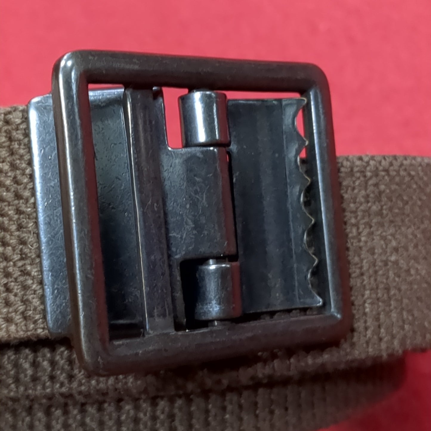 us army agsu web belt 39 in w/belt buckle and tip used (dg3- ea03-PET89)