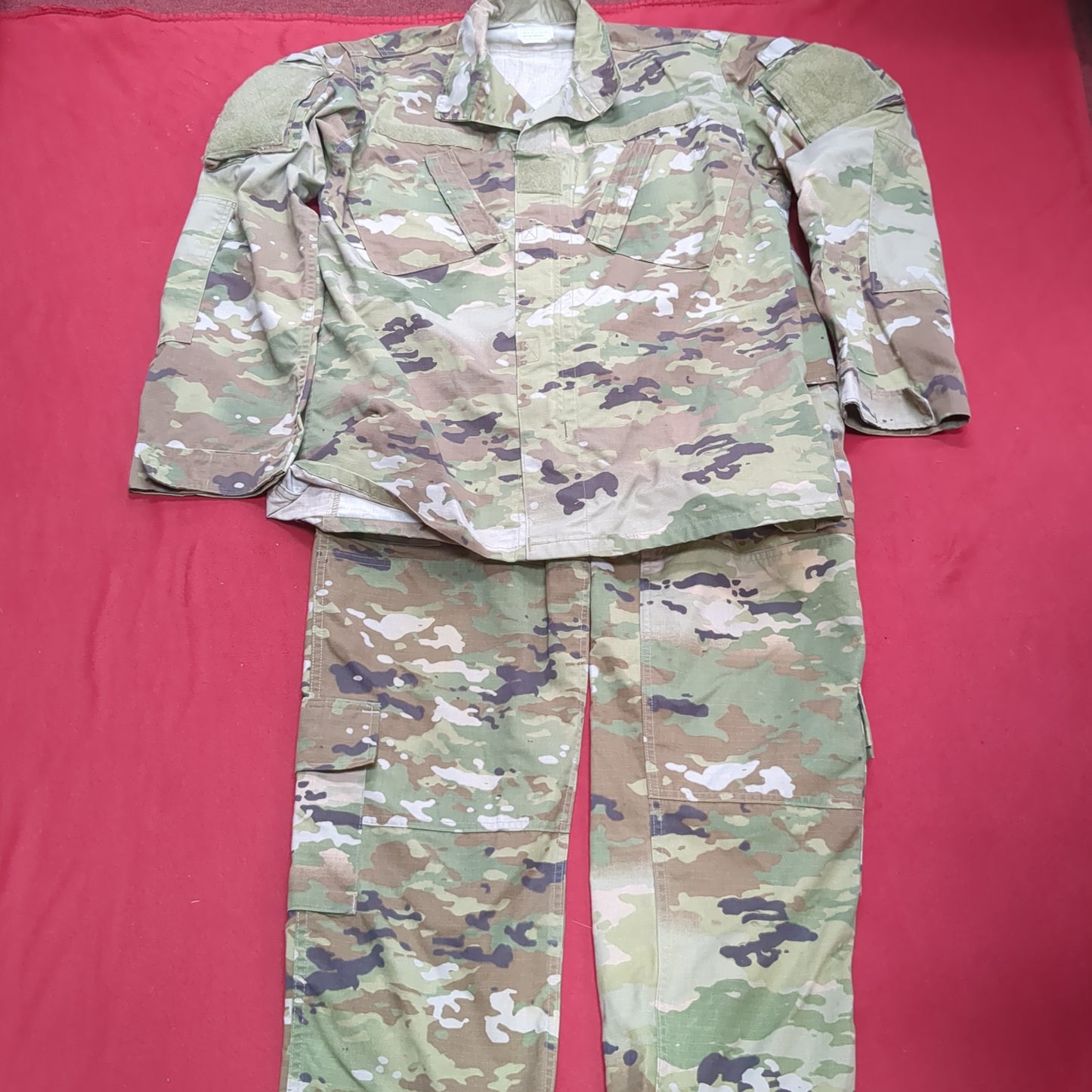 SET of US Army Medium Long Traditional OCP Uniform Top Pants Air Force Excellent Condition (ocp3- fa17-DEC09)