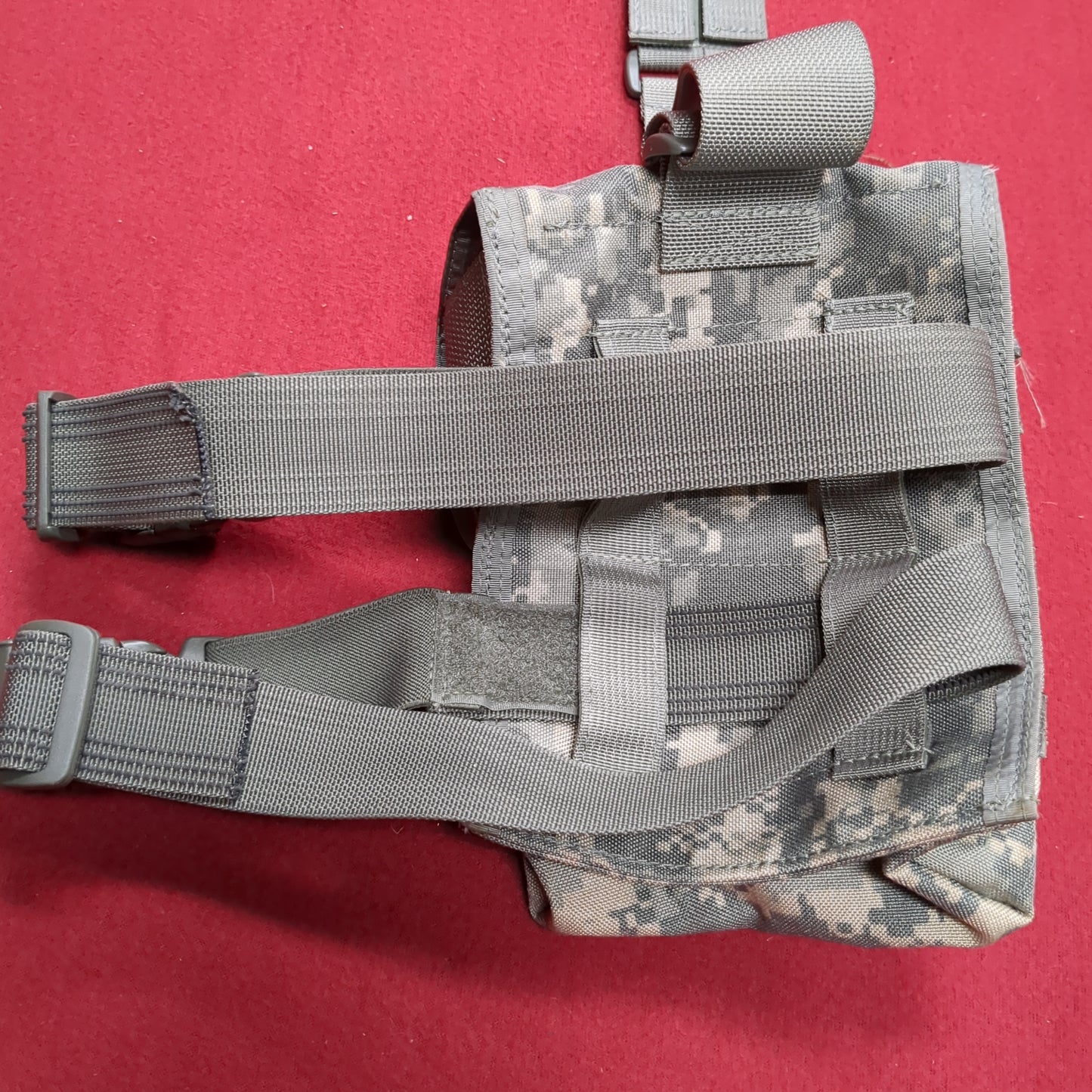 Dump Pouch UCP/ACU Leg Drop Molle Excellent Condition (aa02-DEC19)