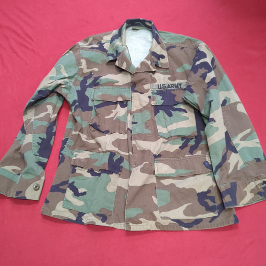 US Army Medium Short Flight BDU Woodland Cold Weather Top Jacket Good Condition (15o- db8-DEC58