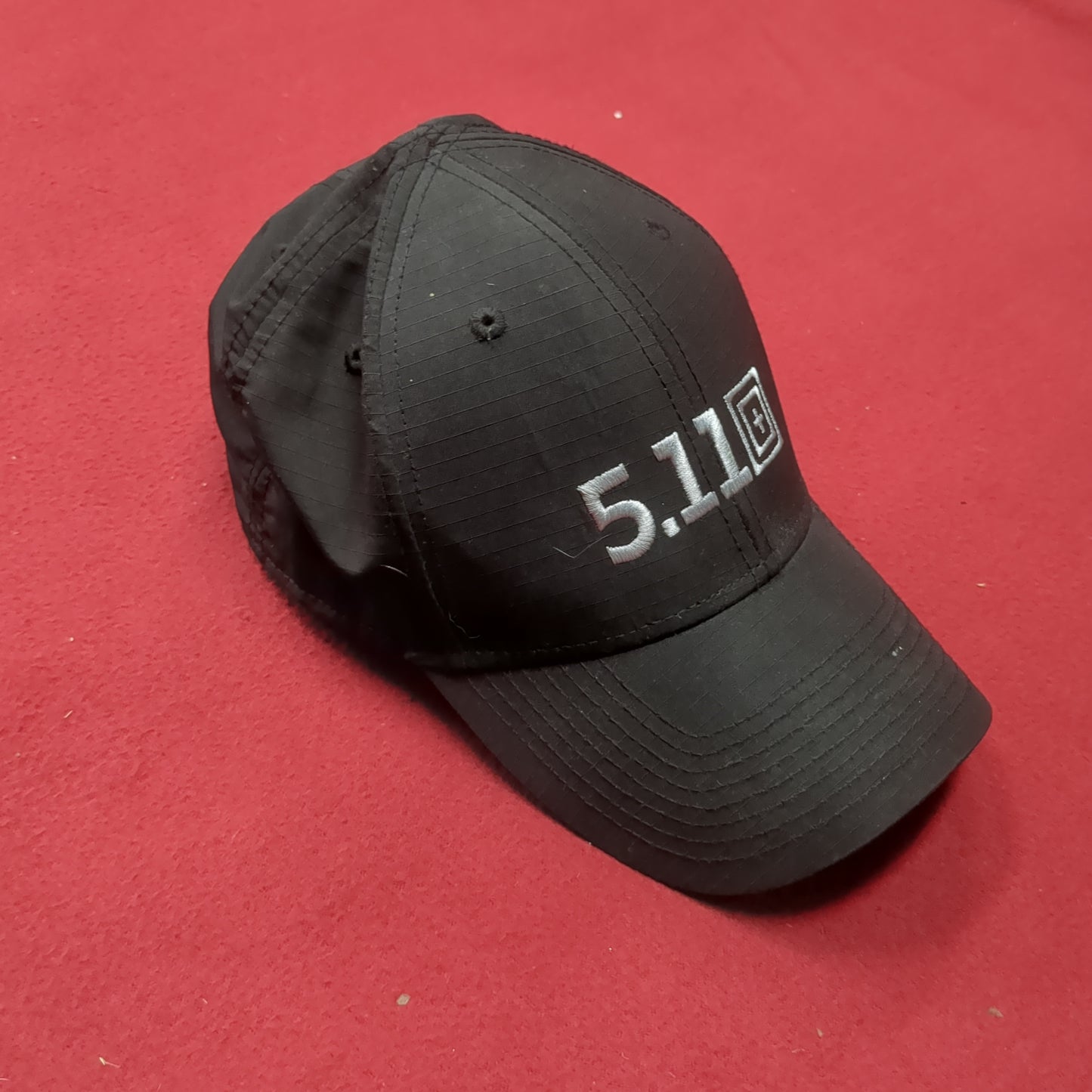 5.11 Tactical Black Hat Cap Adjustable Strapback Embroidered Good Condition  (03n- DC04-DEC83)