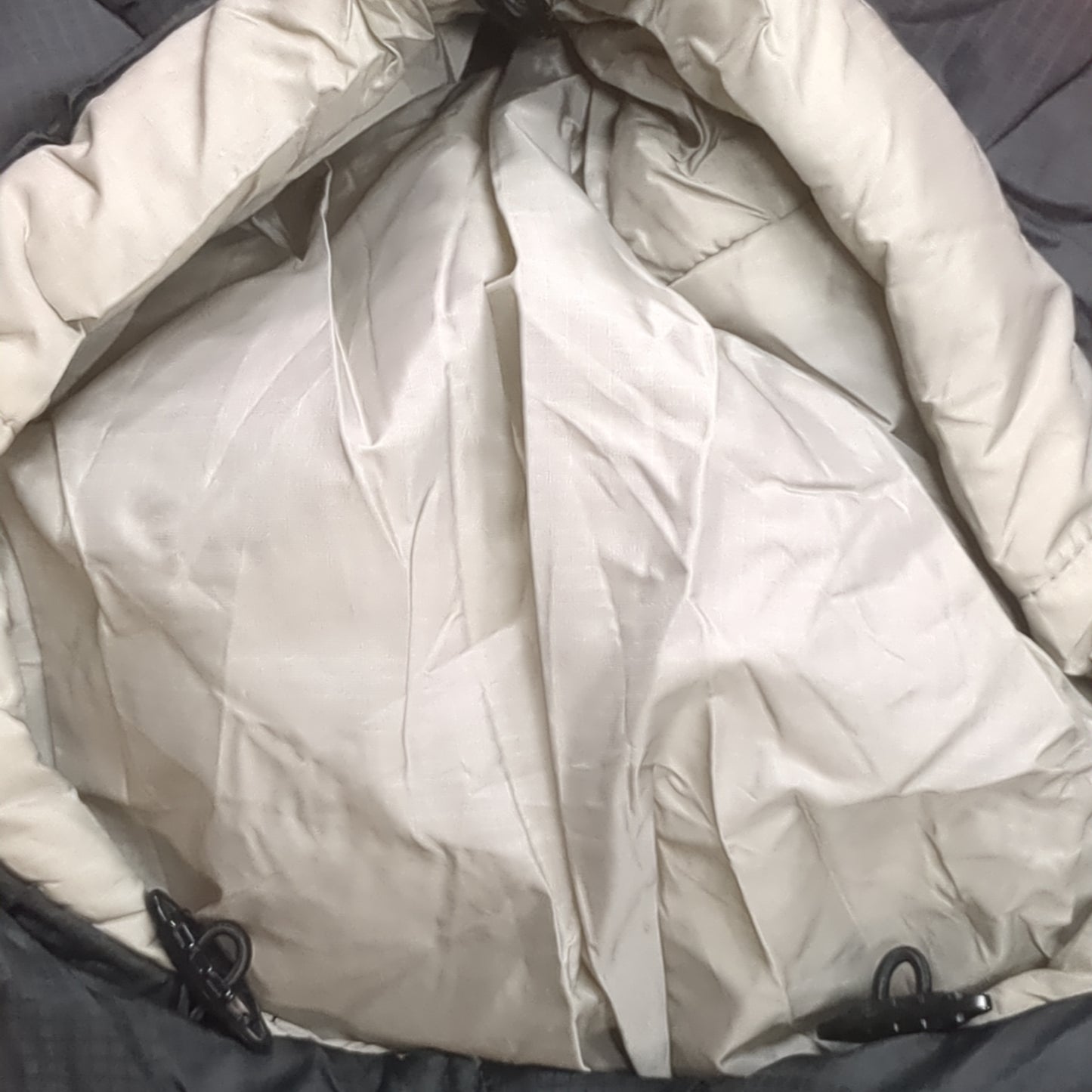 NOS '20 USMC Military Black Extreme Cold Weather Outer Sleeping Bag 7503 *sb1-DEC90*
