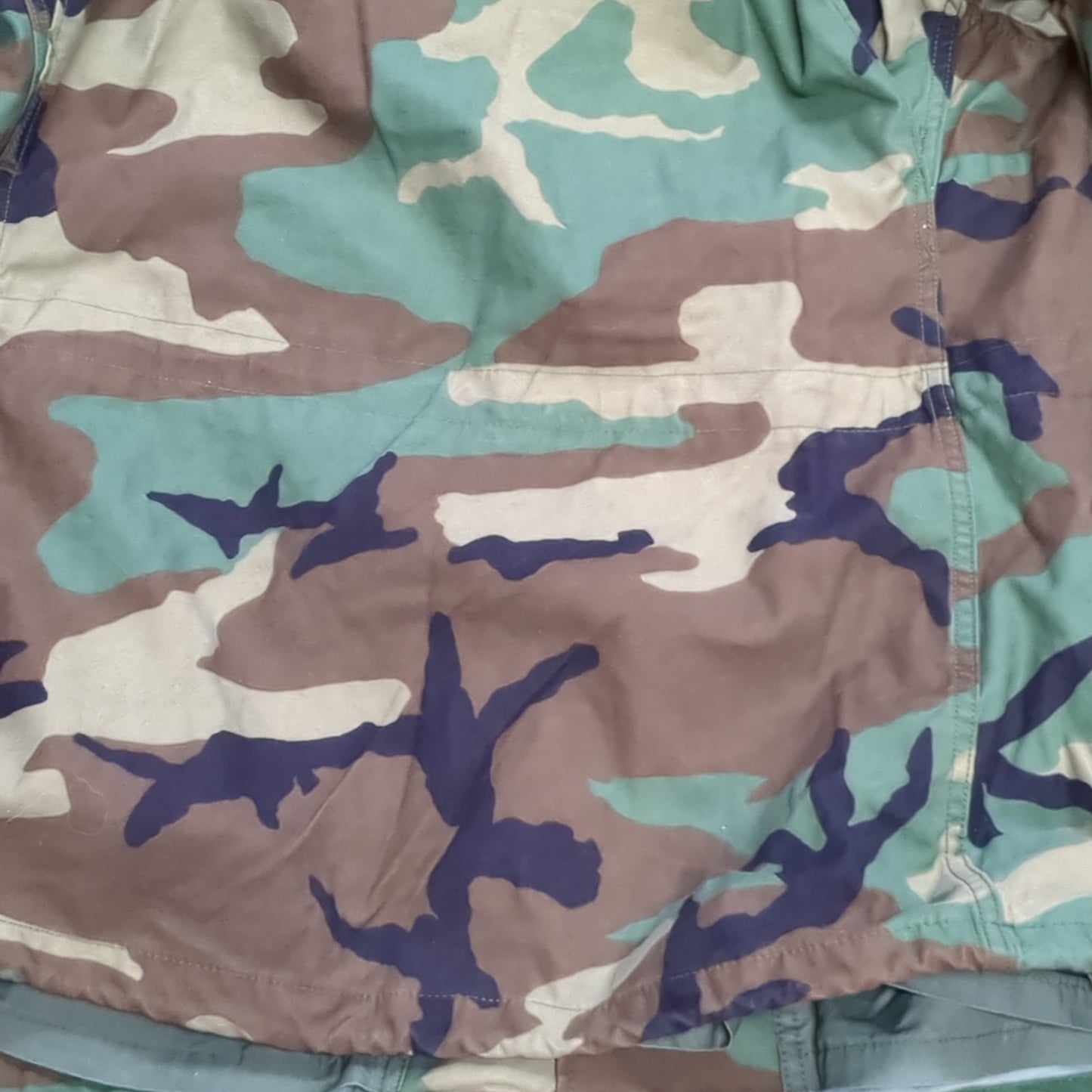 US army small long BDU Woodland Man's Cold Weather Field Jacket used (fa12-enu09)