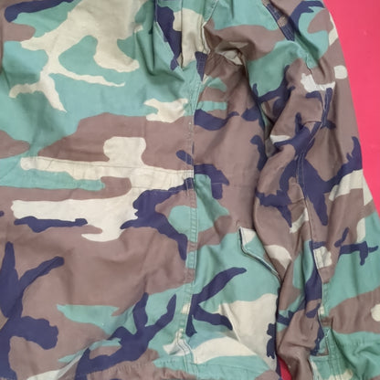 US army small long BDU Woodland Man's Cold Weather Field Jacket used (fa12-enu09)