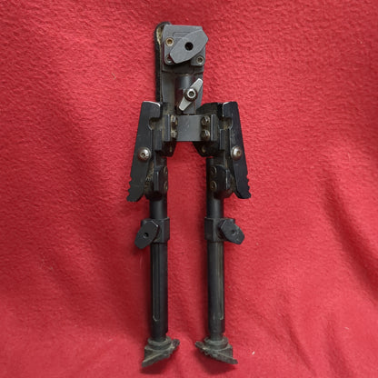 GG&G LCB-3 HVY DUTY TACT BIPOD Used (FB17-DEC184)