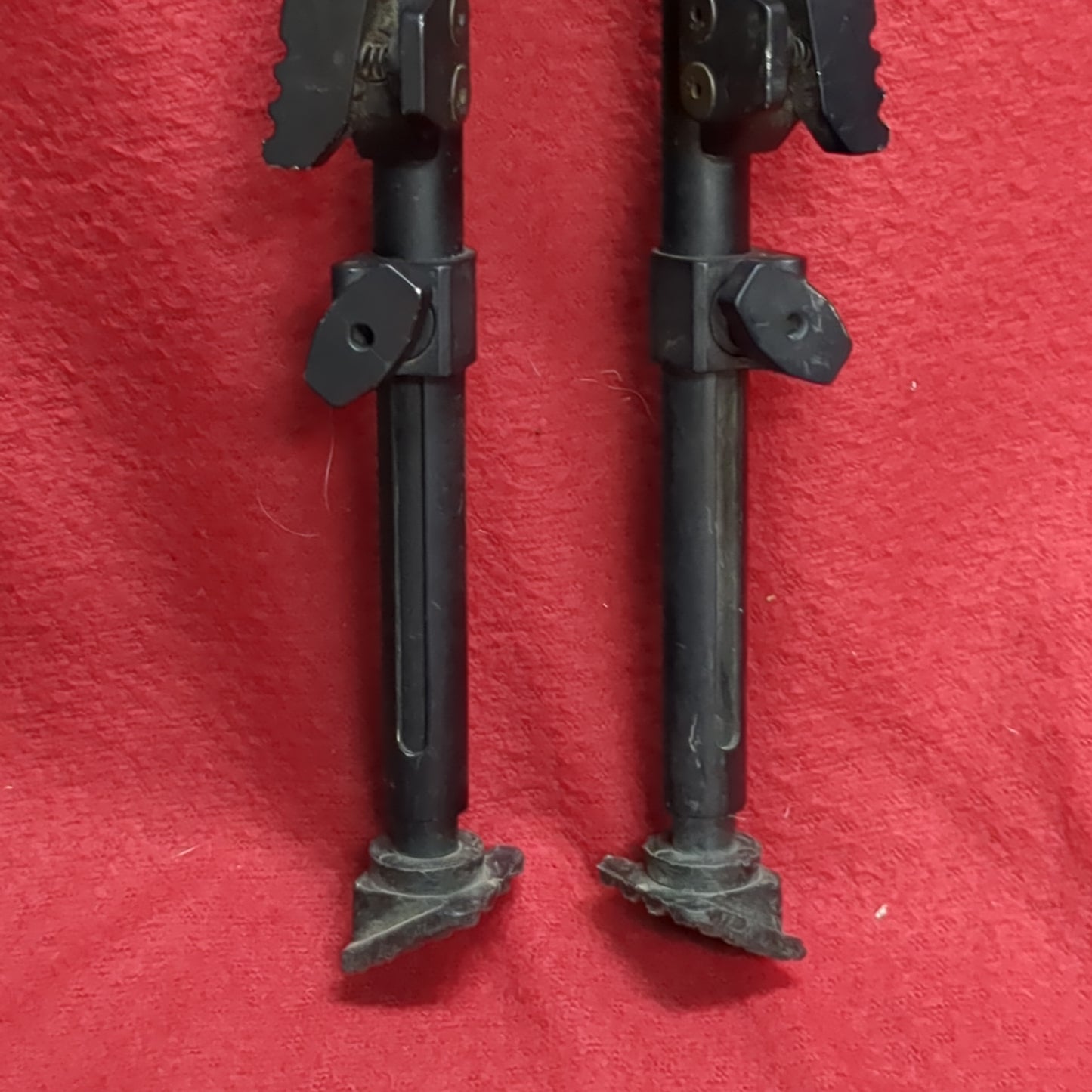 GG&G LCB-3 HVY DUTY TACT BIPOD Used (FB17-DEC184)