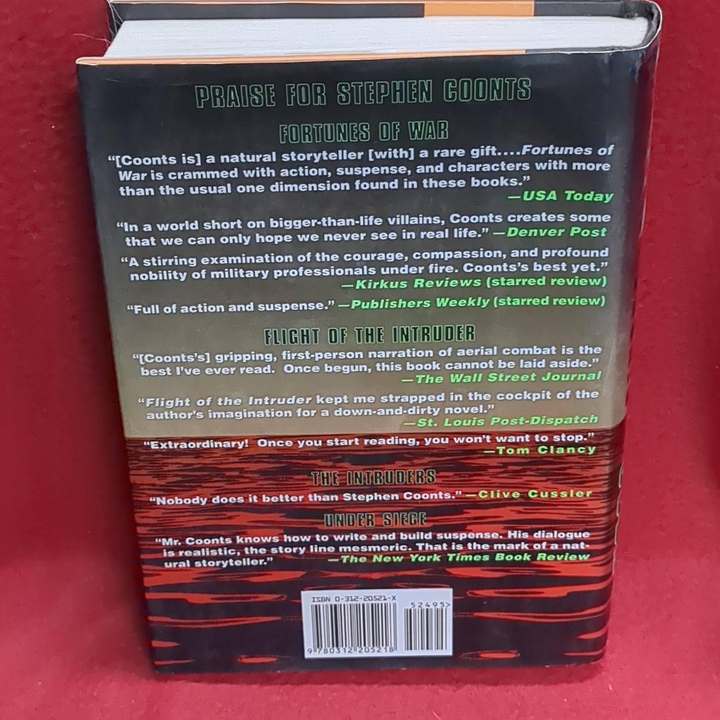 BOOK   -   CUBA  (BY STEPHEN COONTS)   (BOX43)