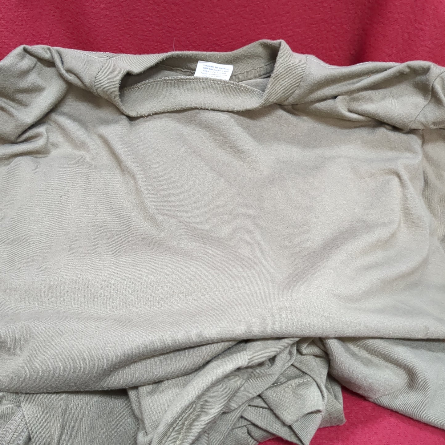 * Lot Of 3 * Coyote/Brown Short Sleeve Medium Uniform Undershirt Used (aa16-JAN84)