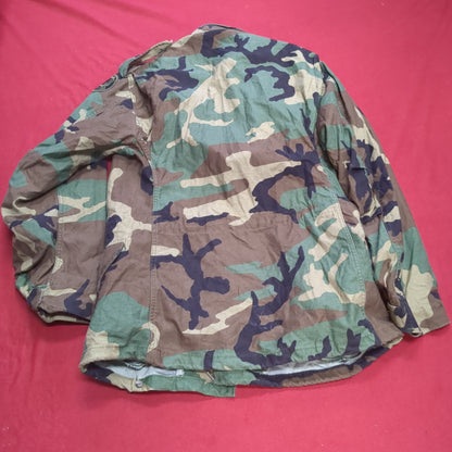 VINTAGE Small Regular BDU Woodland Cold Weather Field Jacket Used  (bdu2-FA13-JAN103)