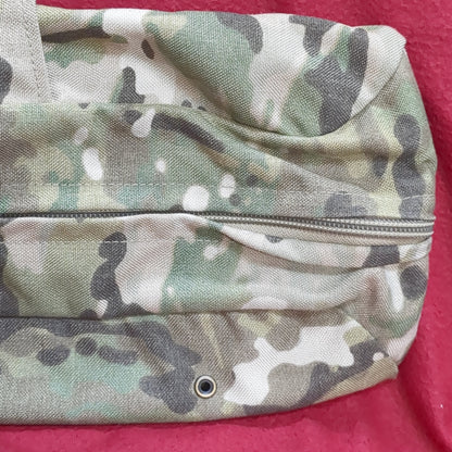 Tactical Tailor Horizontal Hydration Carrier Pack W/Malice Clips 100oz Used (34cr- ca2-FEB97)