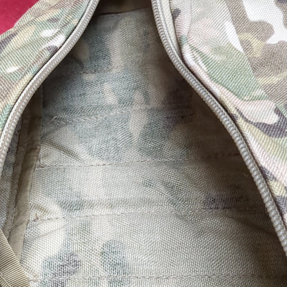 Tactical Tailor Horizontal Hydration Carrier Pack W/Malice Clips 100oz Used (34cr- ca2-FEB97)