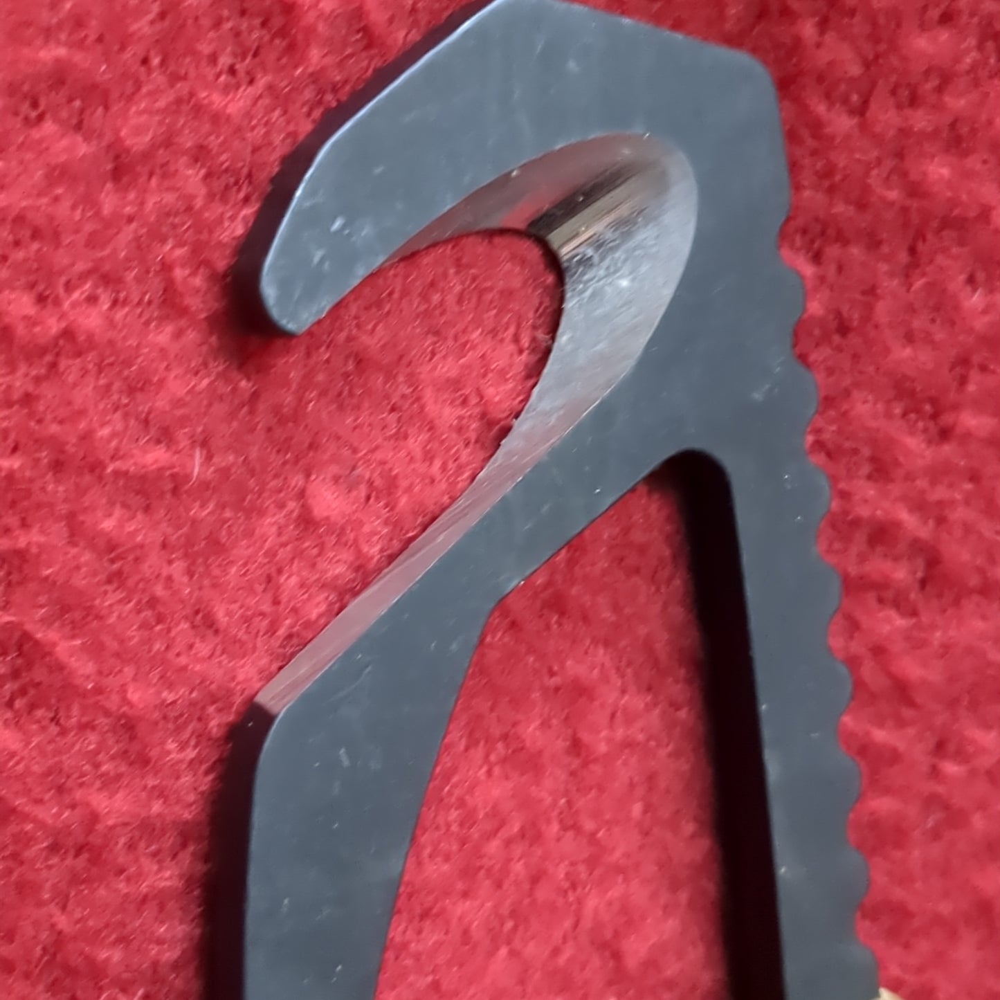 NOS Gerber Rescue Hook Seatbelt Strap Cutter Glass Breaker Case Malice Belt Clip Coyote (34cr- ca2-FEB109)