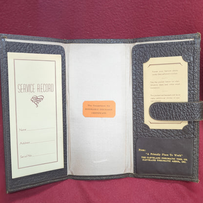 WW2 US Honorable Discharge Service Record Certificate Leather Folder Case  (manual-FEB136)
