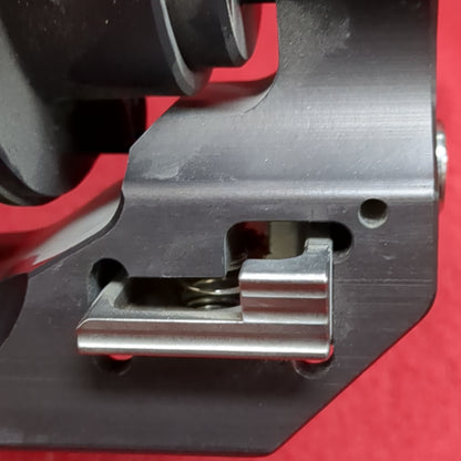 Surefire Hellfighter HID Heavy Gun Weaponlight – Search Light Excellent Condition (j09 ab02-FEB160)