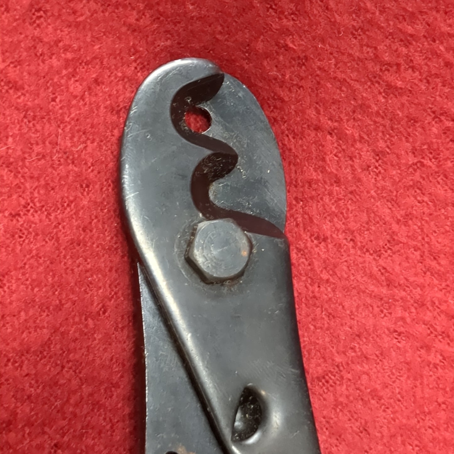 Vintage Old Hand Tool US Army Wire Crimper Pliers (26s ac09-MAR12)