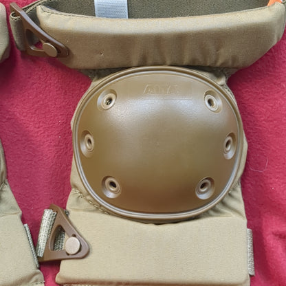 Alta Industries AltaPRO S Tactical Knee Pads Tactical Cordura Protection Coyote Good Condition (gcg2- da12-MAR32)