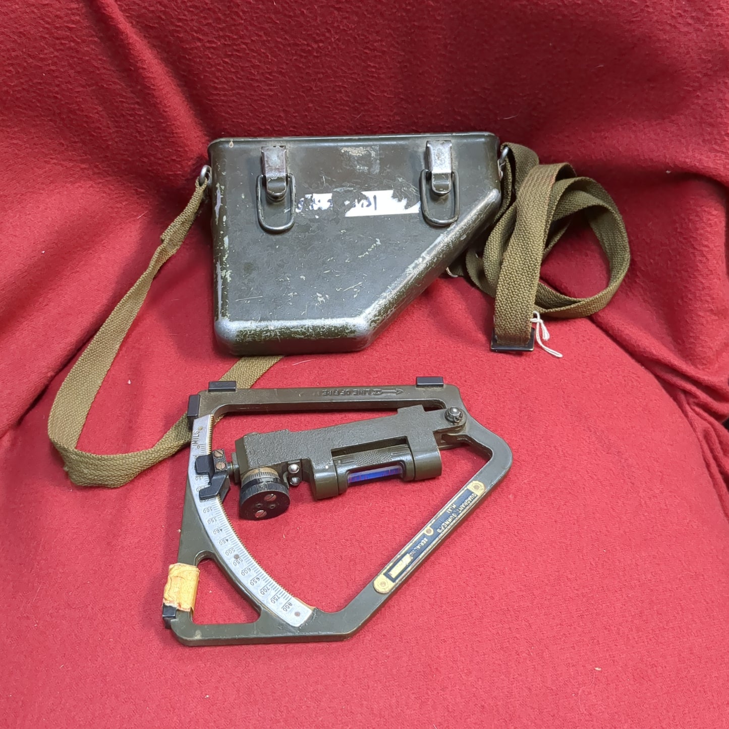 US Military M1A1 Gunners Quadrant w/ M82 Metal Carrying Case  (BA03-MAR69)