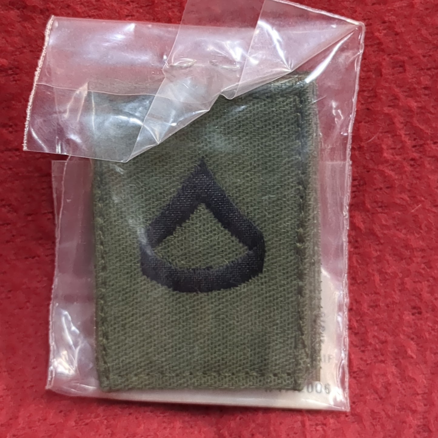 US Army PRIVATE FIRST CLASS PFC Rank Hook Loop Woodland OD Black (bu01-sp9)