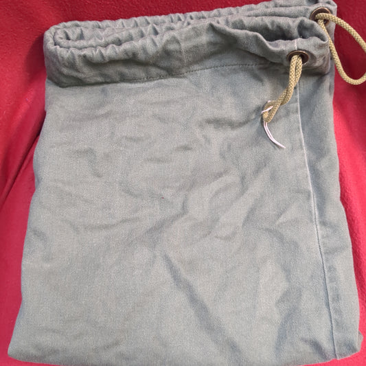 US Army Olive Green Cloth Barracks Clothing Bag Used (31CR- ca6-ALP04)