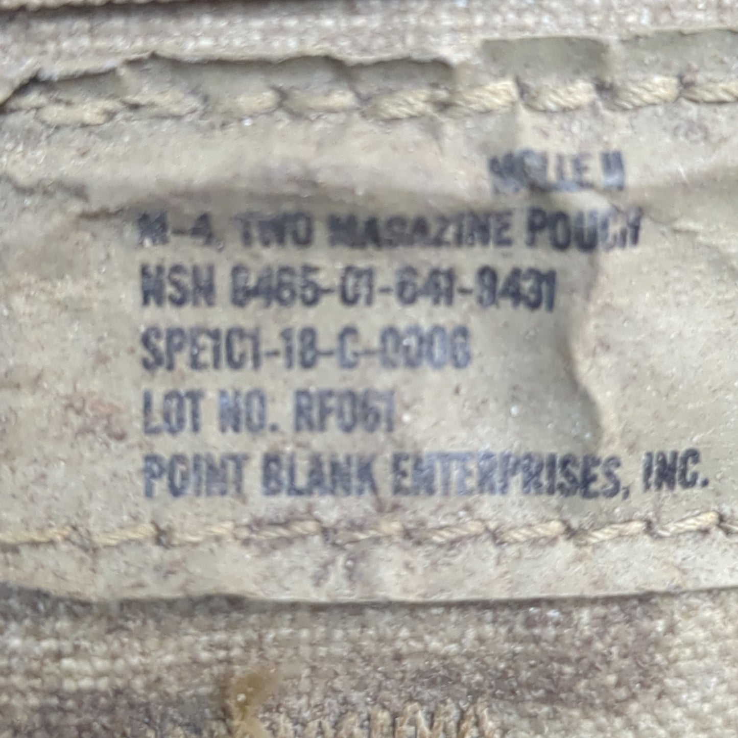 US Army MOLLE M4 2 Mag Pouch Used (ca07-ALP12)