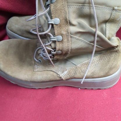 BELLEVILLE Desert Coyote Combat Boots 9.5 R AHWC 18-D-1001 Used (FA20-ALP51)