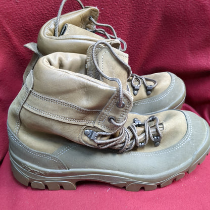 US Army Belleville 10 W Deployment Mountain Goretex Combat Boots Good Condition (FA20-ALP63)