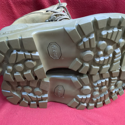 US Army Belleville 10 W Deployment Mountain Goretex Combat Boots Good Condition (FA20-ALP63)
