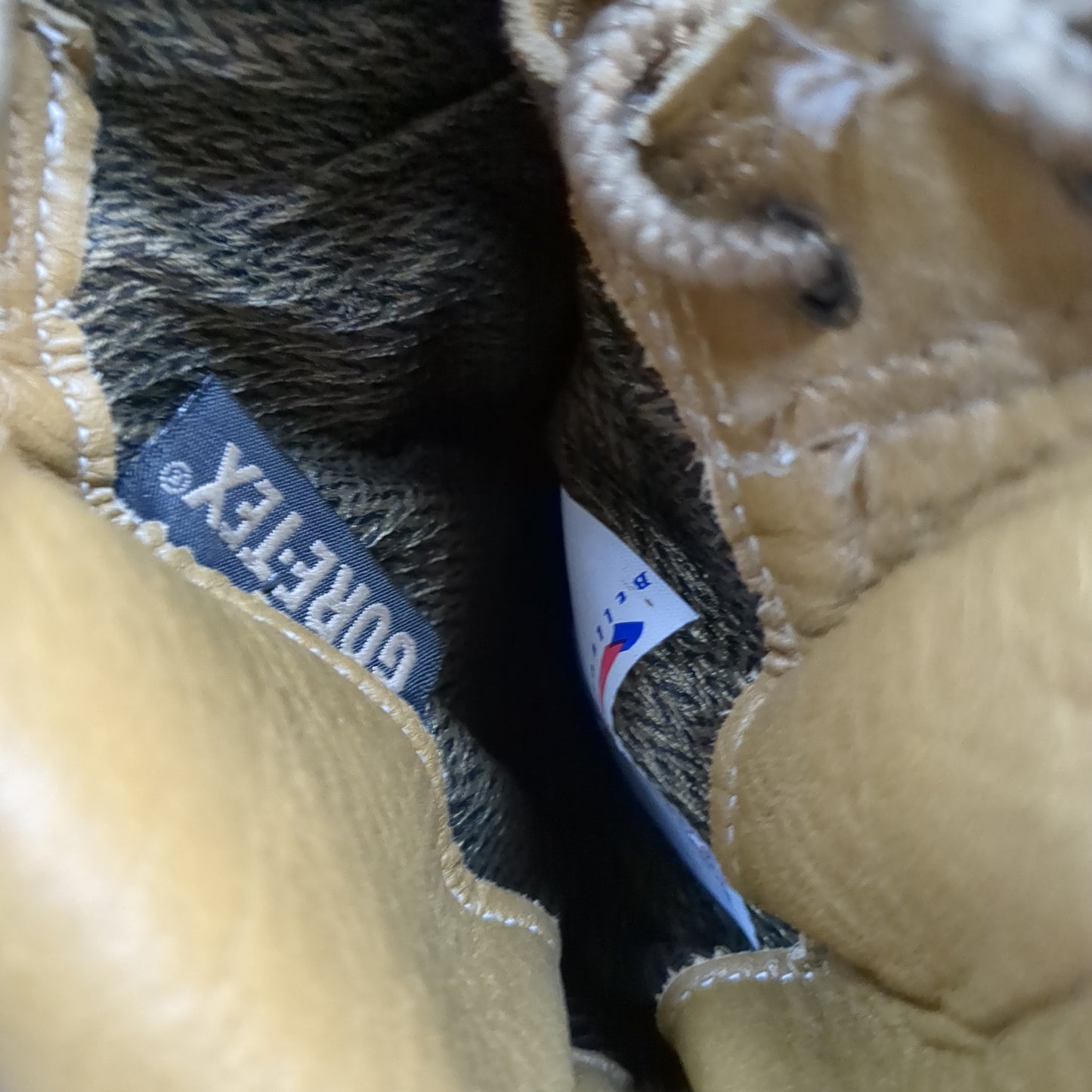 US Army Belleville 10 W Deployment Mountain Goretex Combat Boots Good Condition (FA20-ALP63)