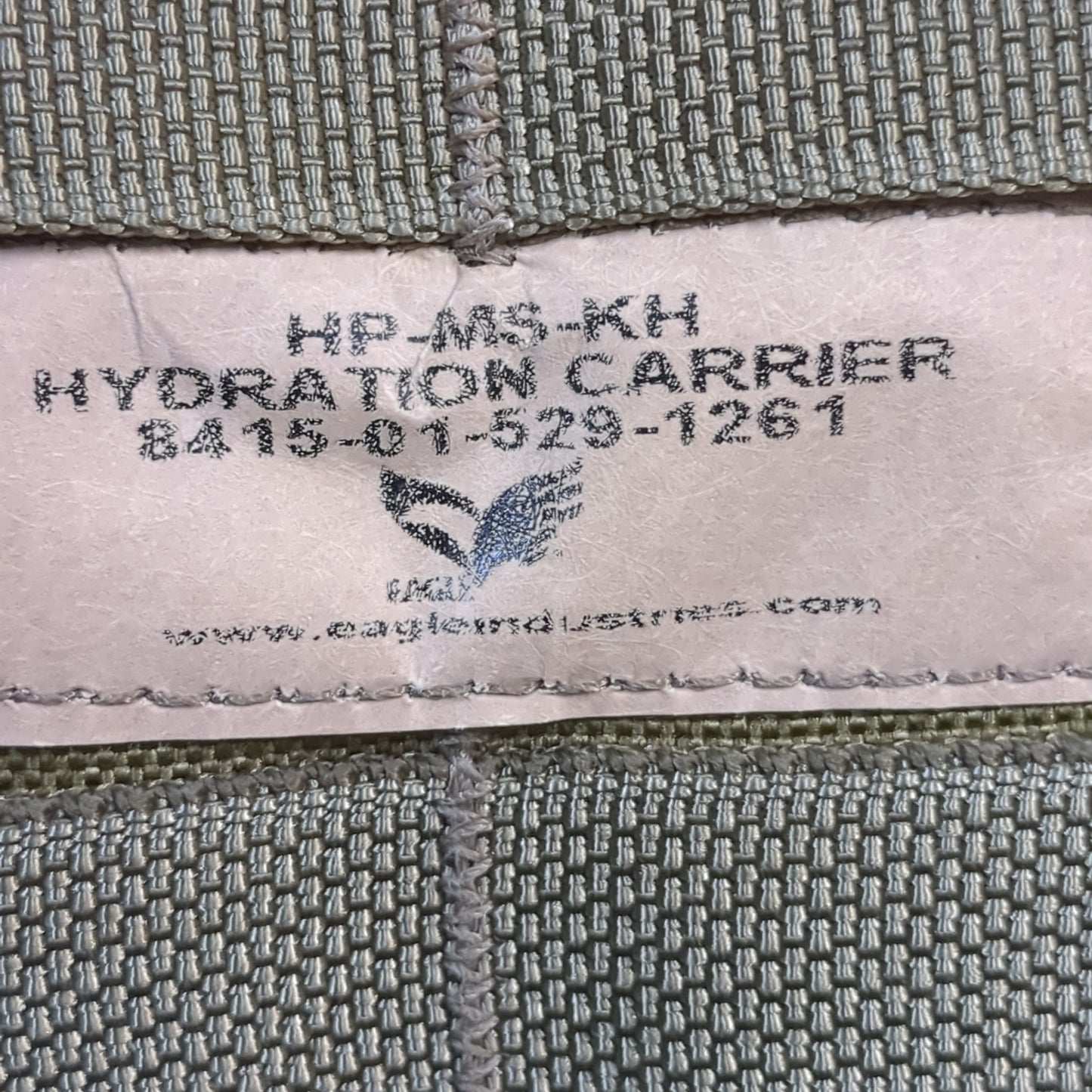 UNUSED Eagle Industries Khaki Hydration Carrier HP-MS-KH (34cr- ca2-yam48)