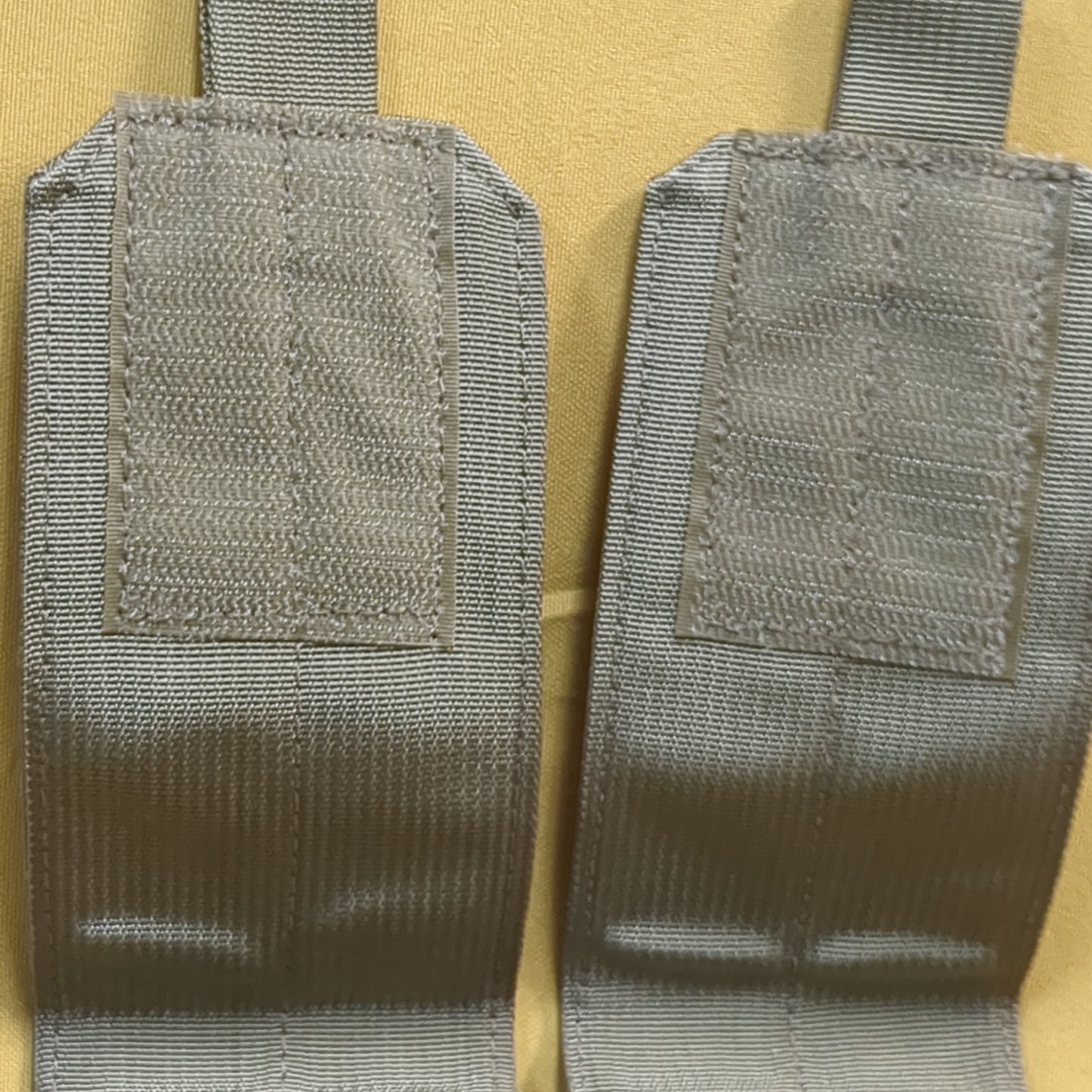 UNUSED Eagle Industries Khaki Molle Double Magazine Pouch (34cr- ca2-yam38)