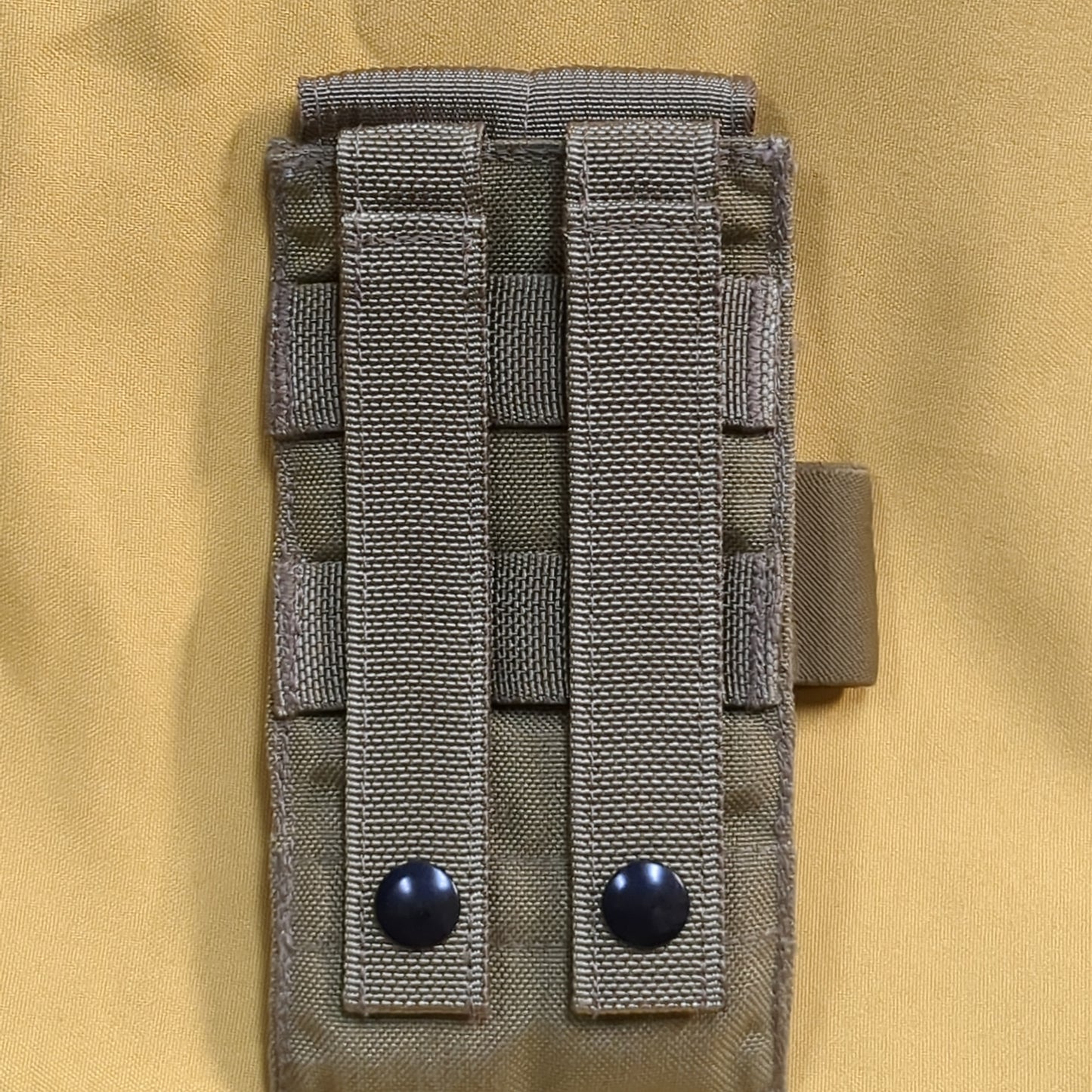 UNUSED Eagle Industries Khaki Molle Single Magazine Pouch (34cr- ca2-yam37)