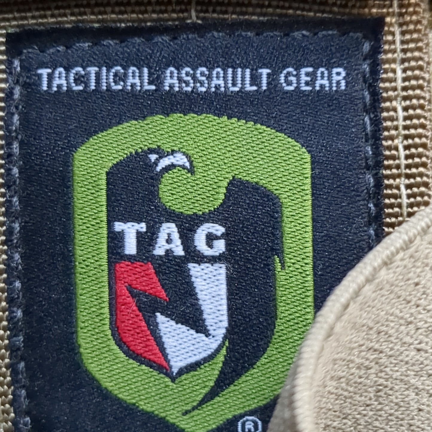 Tag tactical assault gear drop leg pouch mag holder coyote good condition (ca07-yam141)