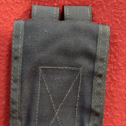 Black double mag pouch molle used  (32cr- ca7-yam148)